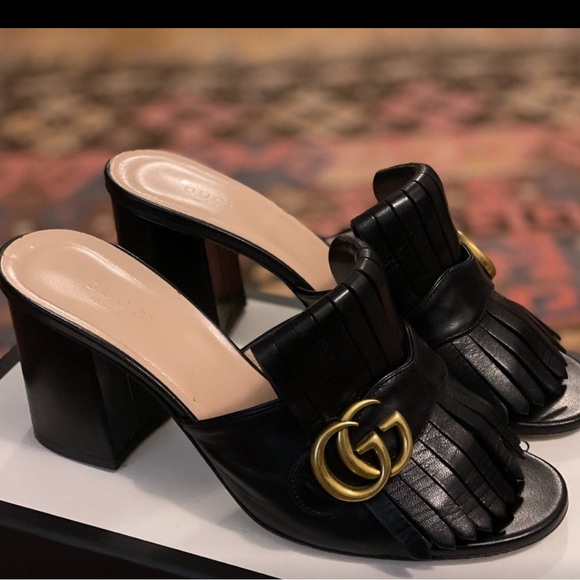 Gucci Black Leather GG Marmont Fringe Detail Open Toe Sandals Size 38.5 - Picture 1 of 9